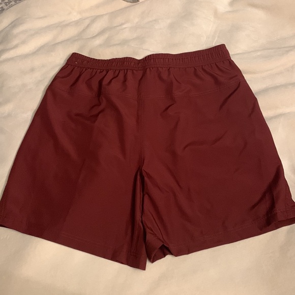 Nike dri fit burgundy drawstring elastic waist shorts large - Picture 4 of 9